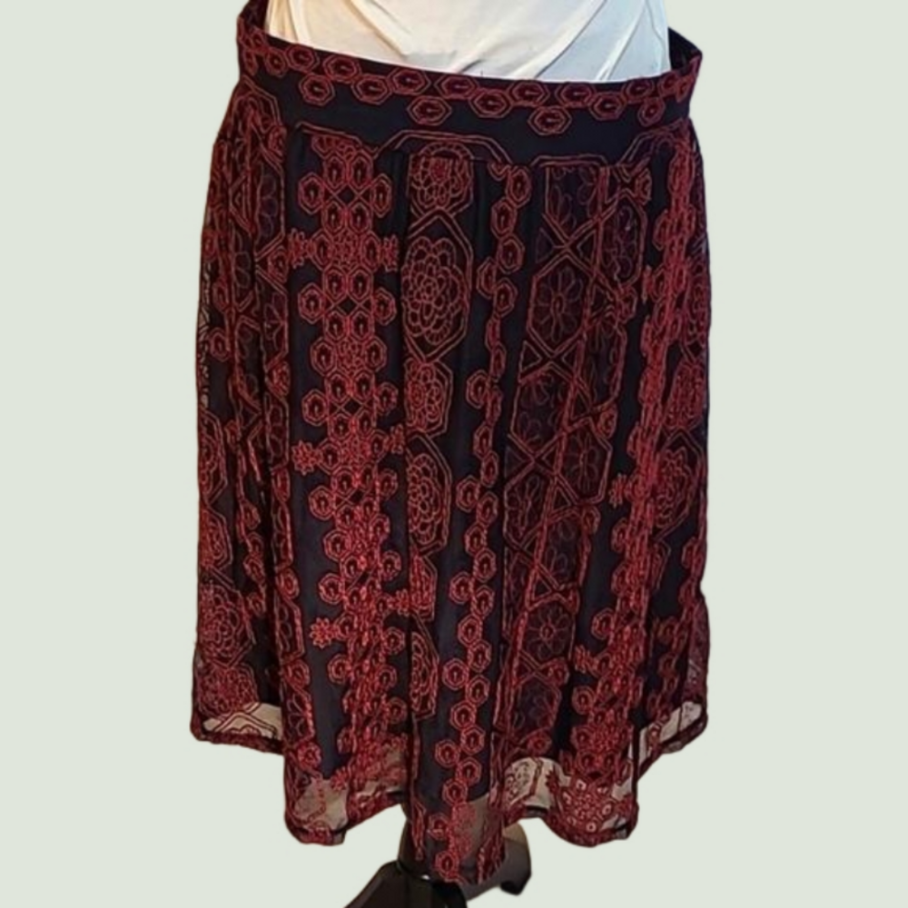 Embroidered Joe B skirt. Black underlay with a dark red sheer overlay. - Picture 3 of 5